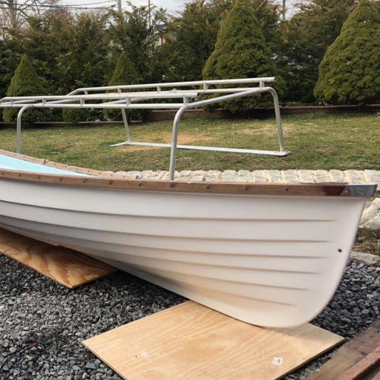 TotalBoat Gelcoat on the side of a boat