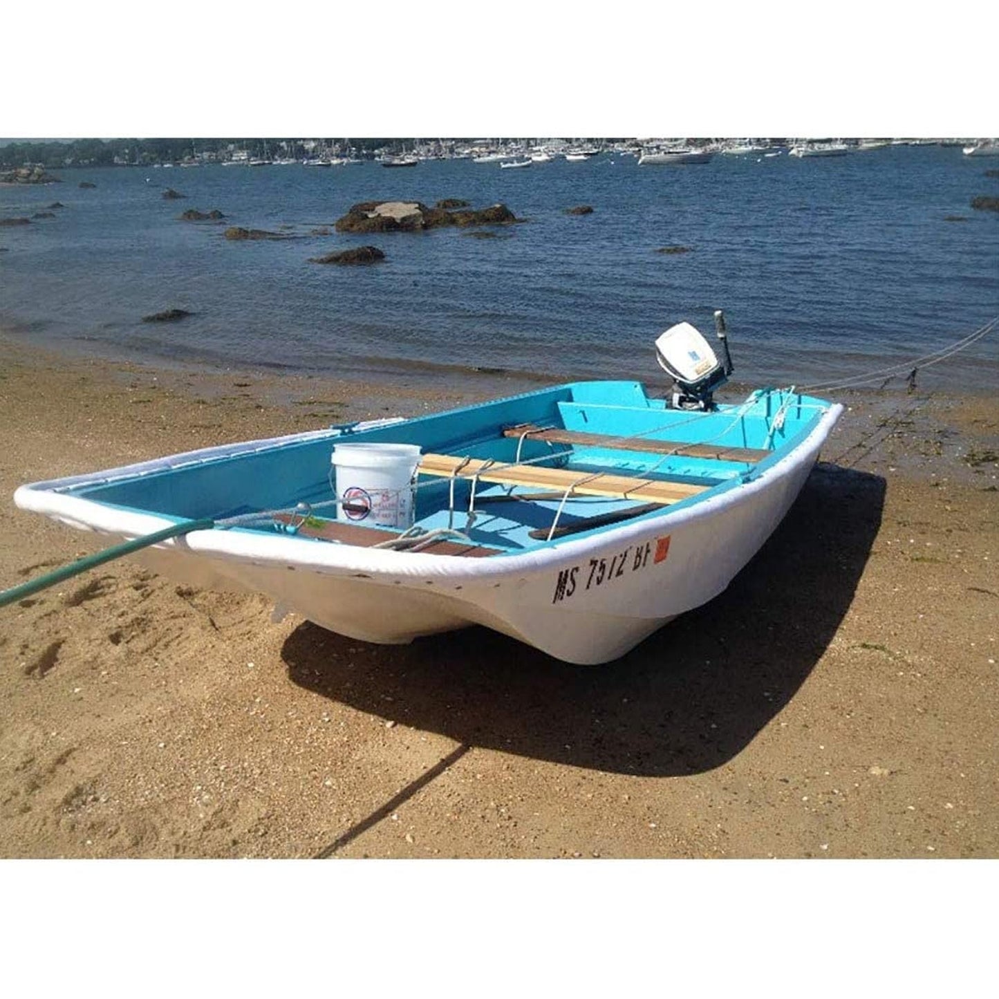 TotalBoat Wet Edge Topside Paint Classic Whaler Blue